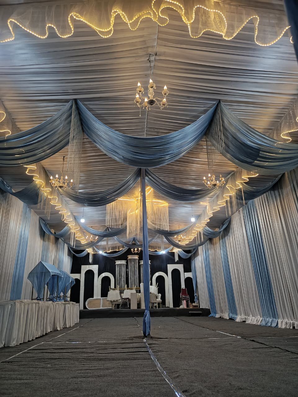 Instalasi Tenda Pernikahan Mewah PestaHub di Kawasan Jatisampurna